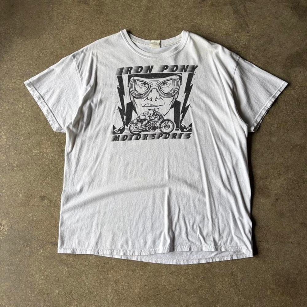 2000s iron‎ pony tee